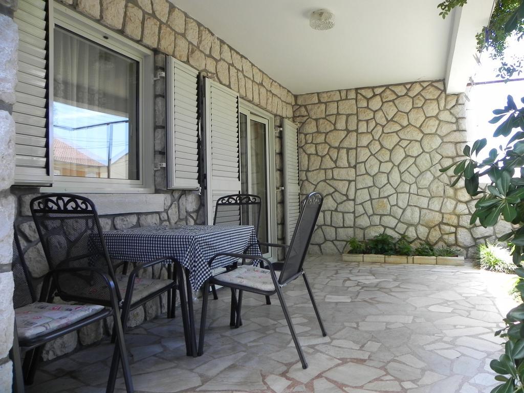 Apartments Katalenic Apartment Selce