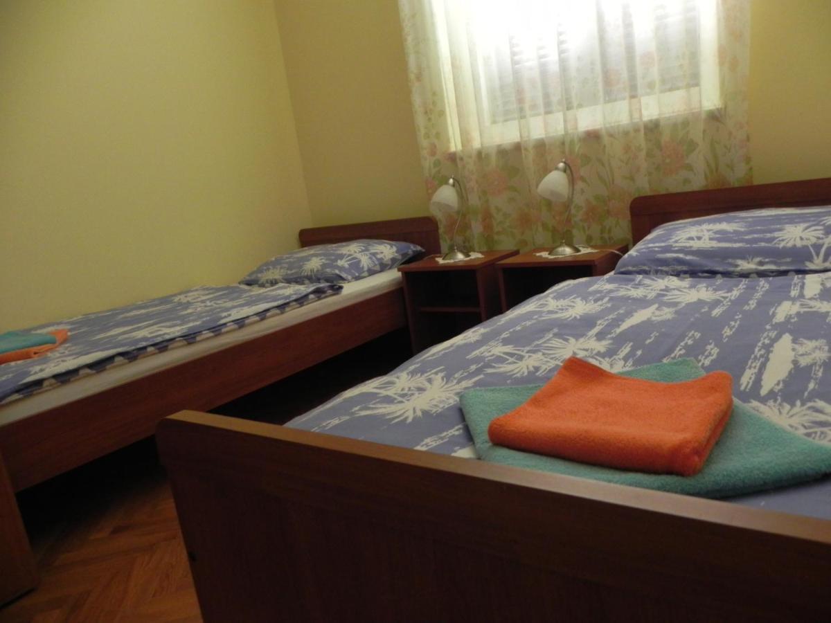 Apartment Apartments Katalenic Selce
